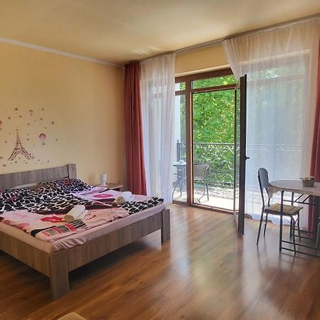 Sárvár Bastya Apartmanhaz מראה חיצוני תמונה