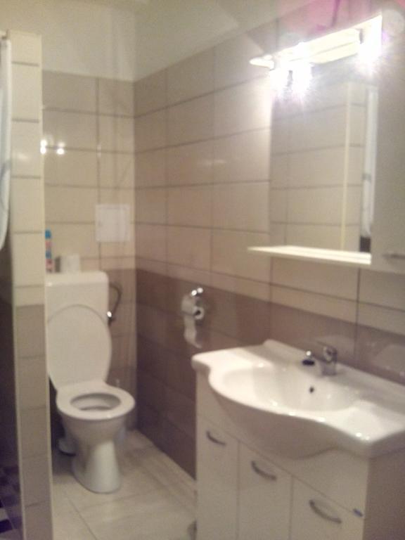 Sárvár Bastya Apartmanhaz מראה חיצוני תמונה