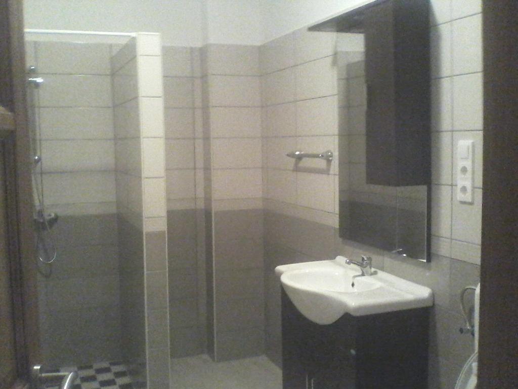 Sárvár Bastya Apartmanhaz חדר תמונה